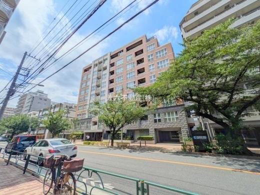 練馬区桜台1丁目 6,990万円