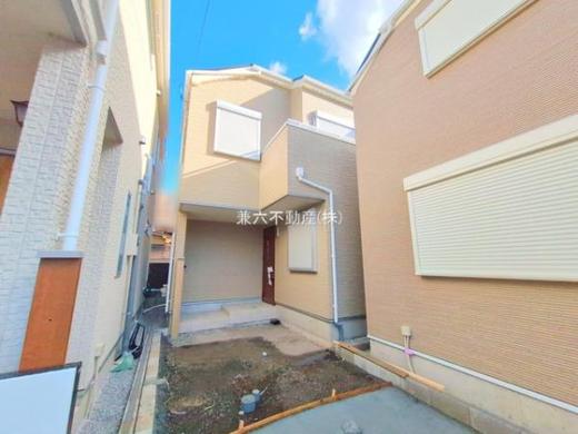 板橋区東新町2丁目 8,398万円